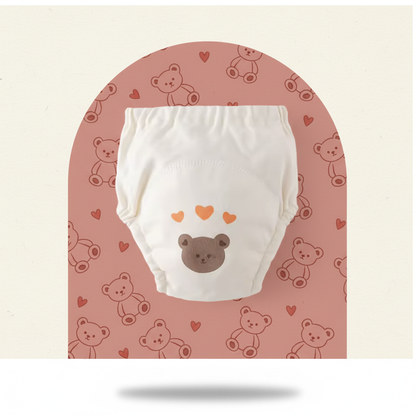 Couche lavable ourson cœurs rouges arche - style scandinave minimaliste